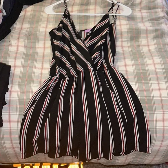 multicolor romper - Picture 2 of 7